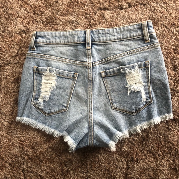 Never worn high waisted jean shorts - Picture 2 of 3